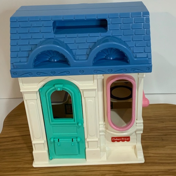 FP- Adoption Center/ Daycare/Take along. - Picture 2 of 11